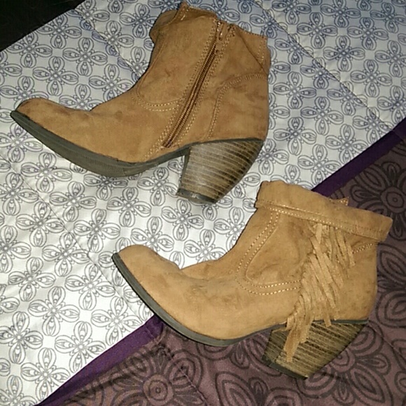 Booties - Picture 2 of 3