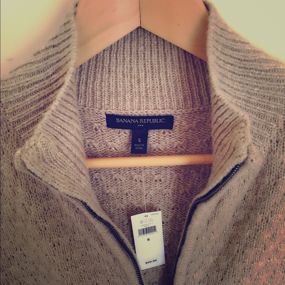 😍sold😙Banana Republic cozy cardigan