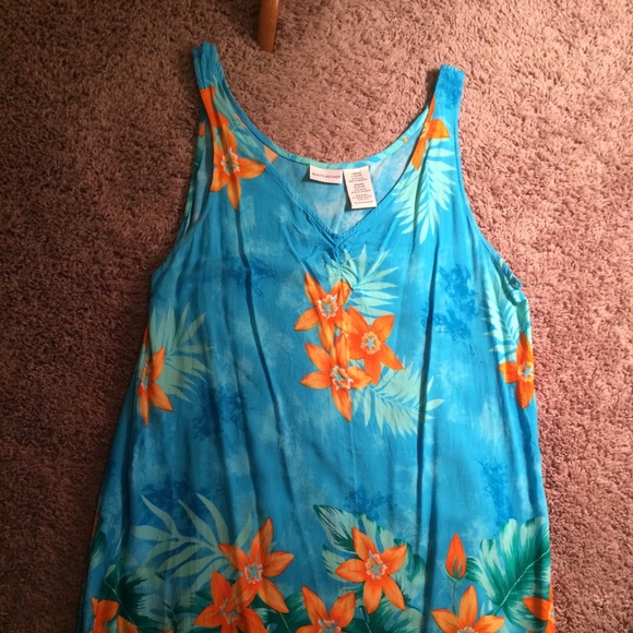 Sun dress/cover-up - Picture 2 of 2