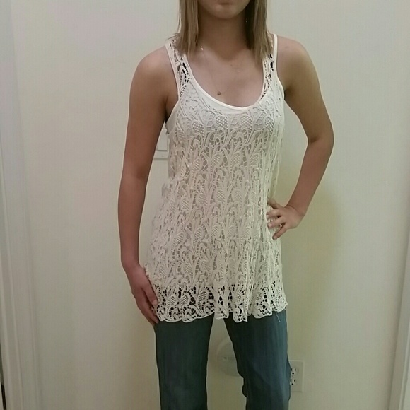 Crochet tank top with camisole - Picture 1 of 1