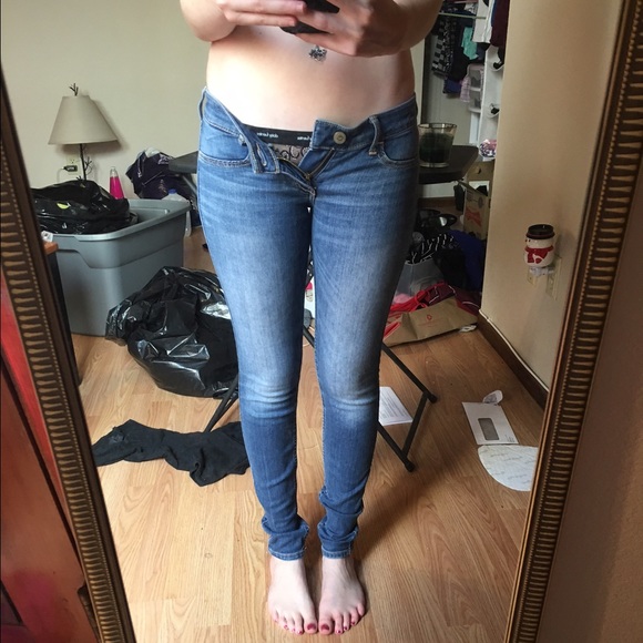 Hollister skinny jeans
