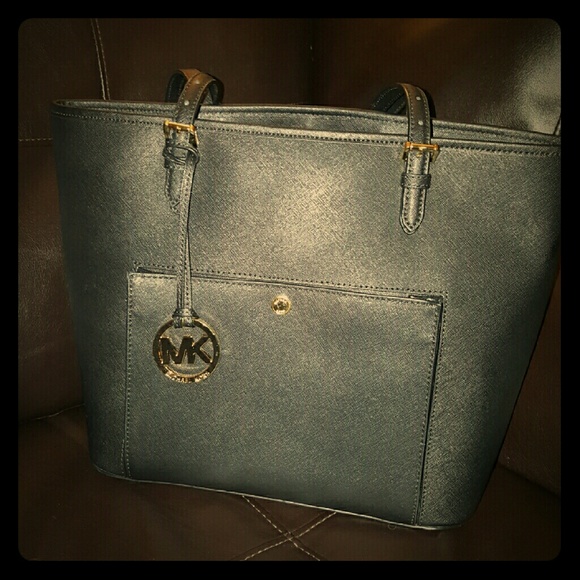 MK jet set tote