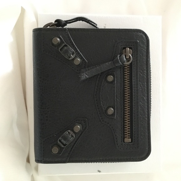 Balenciaga Handbags - BALENCIAGA NWT goatskin billfold zip wallet