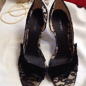 Black lace shoes