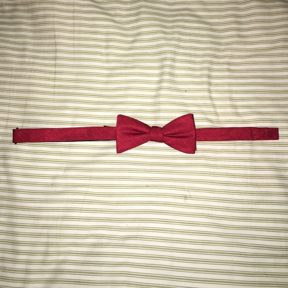 Red Pre Tied Bowtie