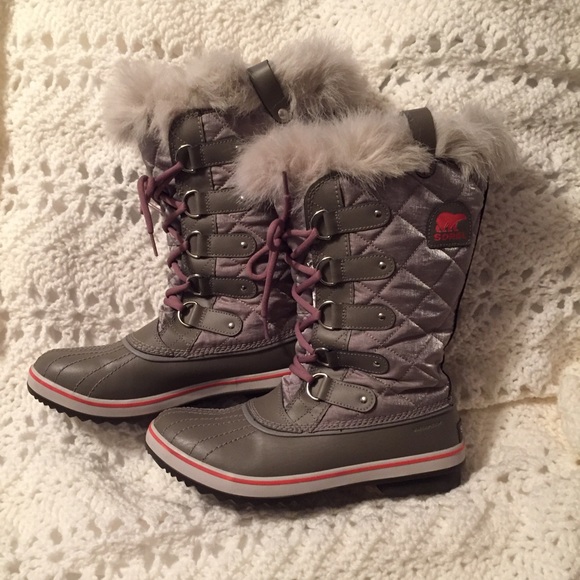 Anthropologie Sorel Tofino Organza Snow Boot - Picture 4 of 4