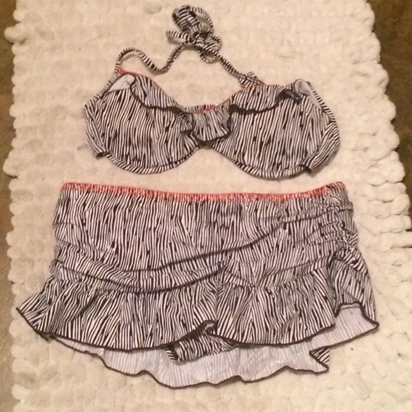 Swim wear