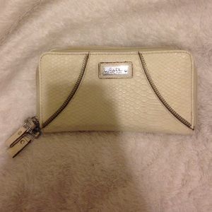 Nicole Miller Wallet White