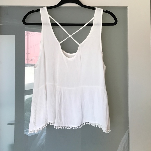 SALE🎉 NWT white lush Pom Pom tank - Picture 4 of 4