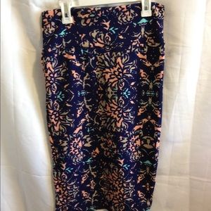 LuLaRoe Cassie pencil skirt (never been worn)