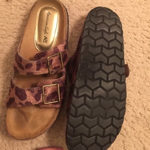 🎉🔆American Eagle sandles