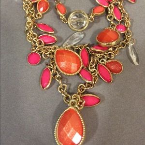 Statement necklace