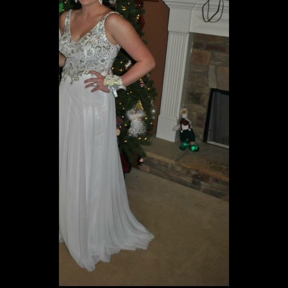 Dave and Johnny Dresses & Skirts - White Dave & Johnny worn once