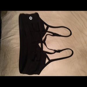 Lulu lemon cage bra sz 4 like new!