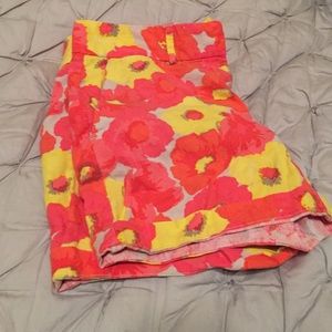 Spring Loft Shorts sz 0