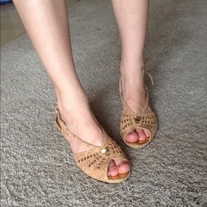Penaljo Gold and Tan Sandals Heels