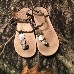 Women's Vionic Lizbeth sandal