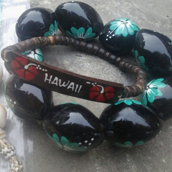 Jewelry - BUNDLED***** Hawaiian. Jewellery bundle