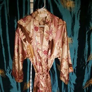 Floral satin robe