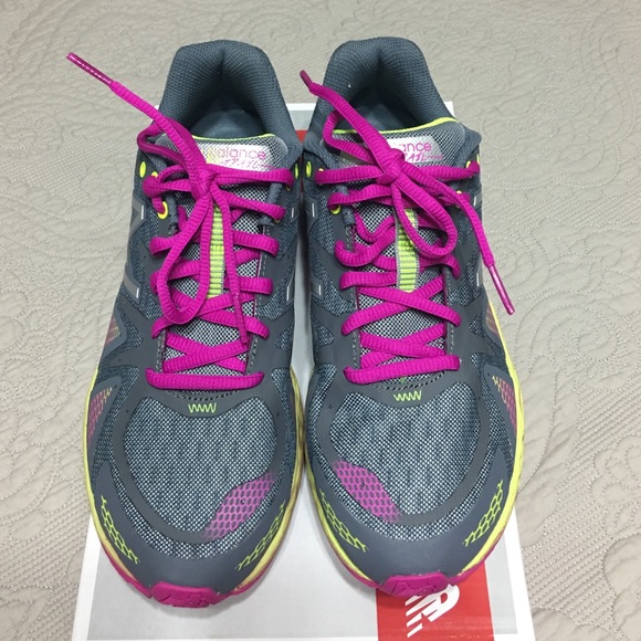 BRAND NEW! New Balance