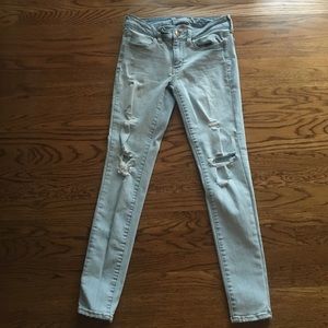 American Eagle super super stretch ripped jeans