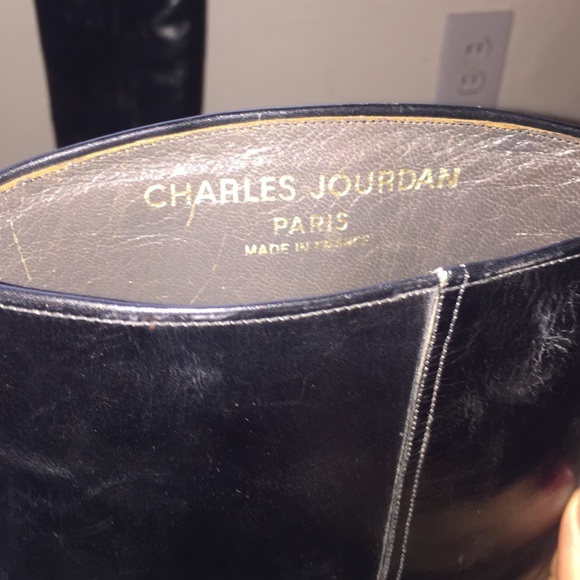 Black leather boots - Picture 3 of 3