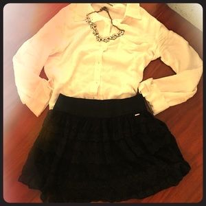 Lace layered skirt