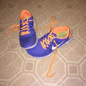 Womens Nike free run 5.0 2014 size 8