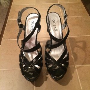 Guess Black Strappy Platform Sandal, size 8