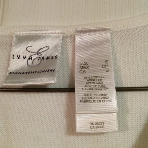 Emma James Sweaters - ❗Lowest price❗White sweater Emma James Sweaters - ❗Lowest price❗White sweater