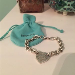 Good condition Tiffany & Co. Signature bracelet.