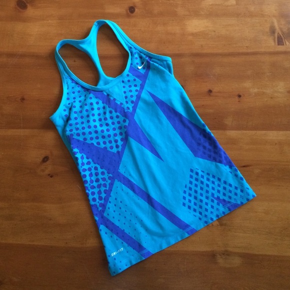 Nike Tops - Nike Dry-Fit Razorback Workout Top