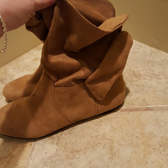 Slouch suede feel ankle boots NEW sz 9 - Picture 2 of 3