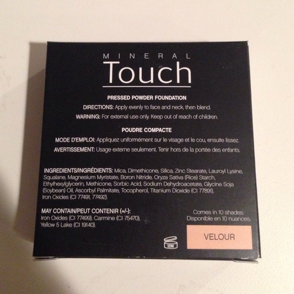 Mineral touch pressed powder