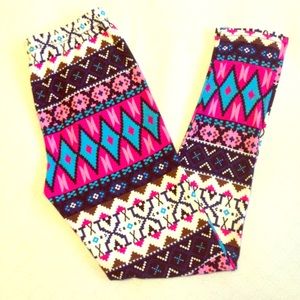 MUTI-COLORED/PATTERNED LEGGINGS-OS
