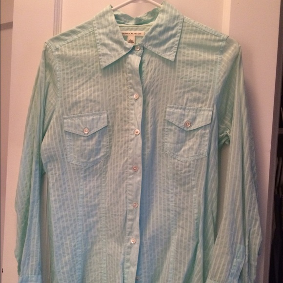 Banana republic- sheer Aqua button down