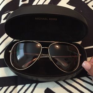 Michael kors sun glasses