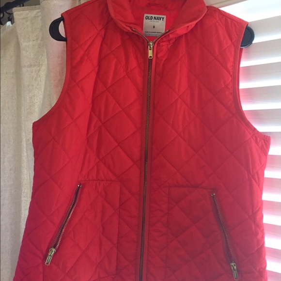 Red Old Navy Quilted Vest