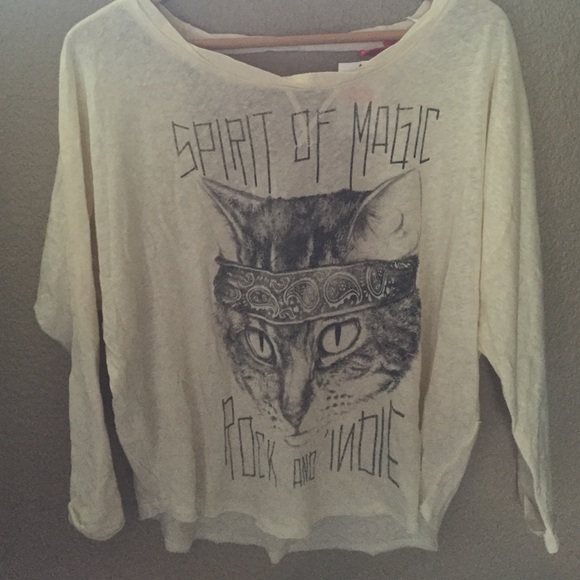 Long sleeve backless shirt