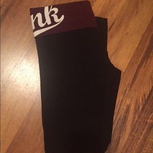 Size medium Vs pink yoga pants