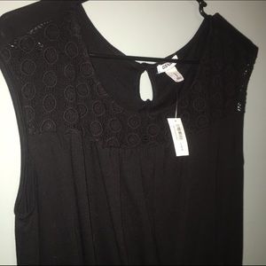 Lacy detailed tank