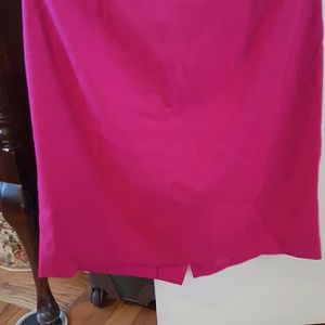 100 % pure wool skirt, Straight with back pleat