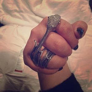 Silver snake 3-finger ring