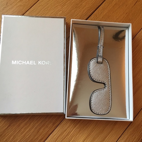 Michael Kors Accessories - ❌FINAL PRICE❌🎀NEW🎀MK Sunglasses Key Fob