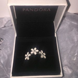 3daisy pandora ring