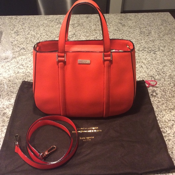 FINAL Price drop! kate spade spring season purse!