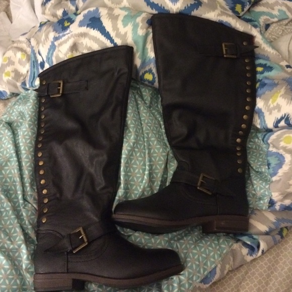 Riding Boots- Wide calf with Red zipper