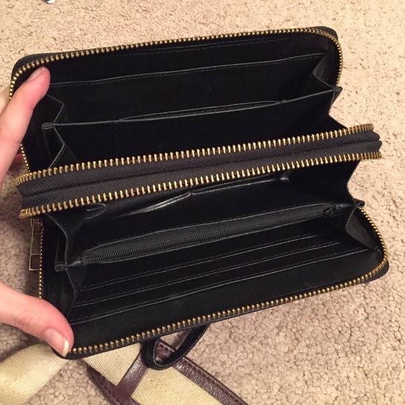 Wallet - Picture 2 of 2