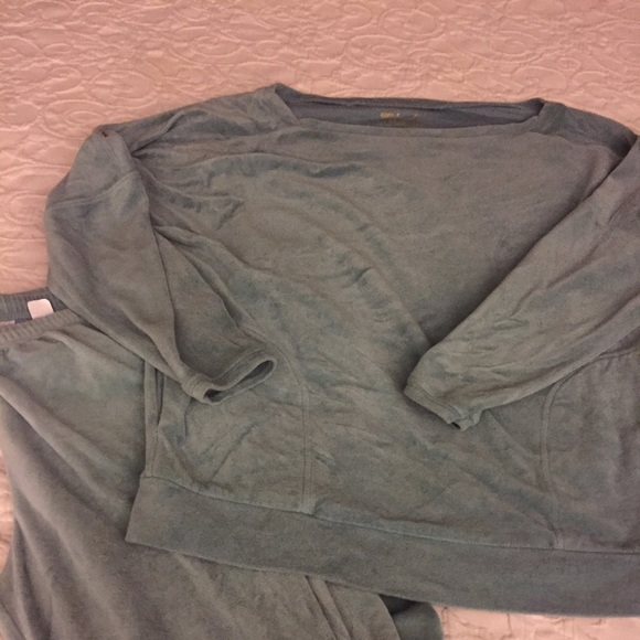 Victoria's Secret Lounge/Track Suit