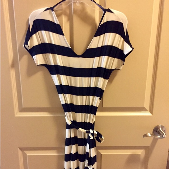 navy & cream striped dress maxi